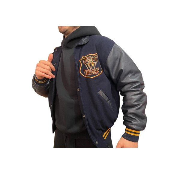 Varsity Wildcats - Picture 3 of 5